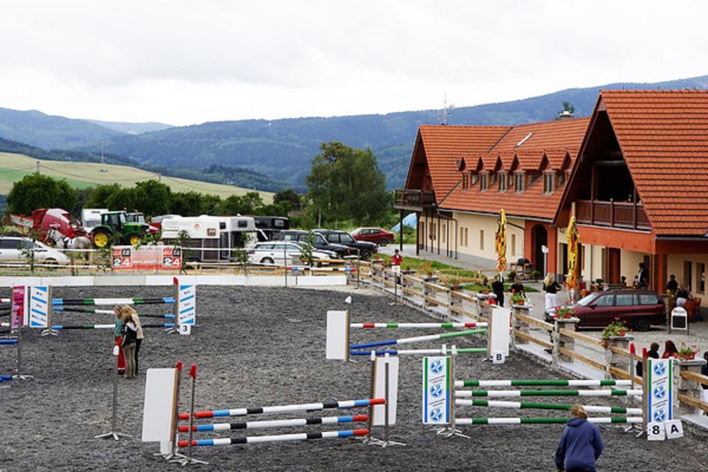 Farma Vysoka 3* Chrastava
